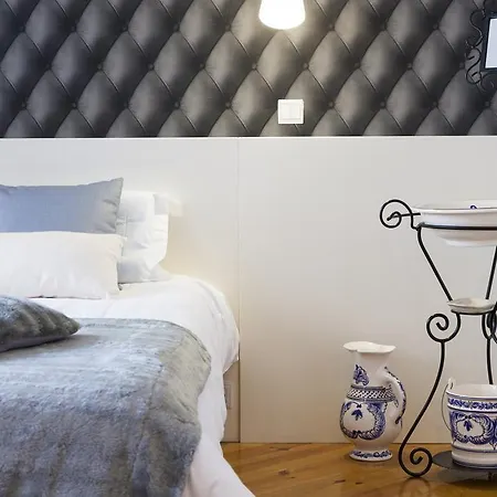 Downtown Vintage Deluxe | Rentexperience. * Lisbon