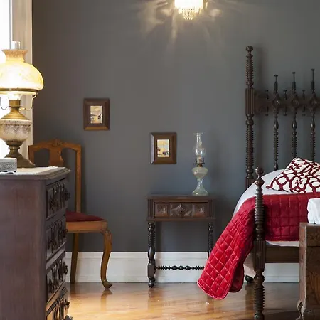 Downtown Vintage Deluxe | Rentexperience. * Lisbon
